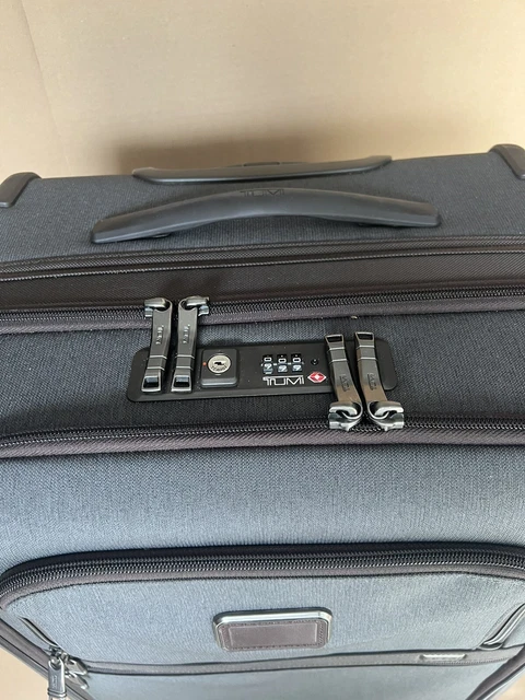 TUMI Alpha 3 Nylon Short Trip Expandable Packing Case 4 Wheeled 2203064 Grey 2