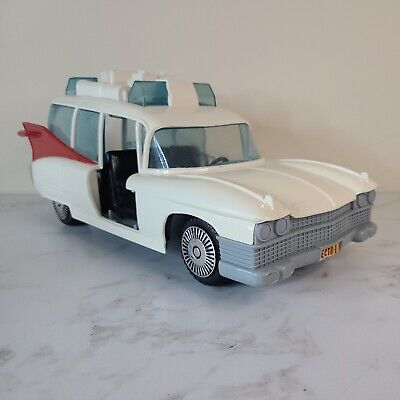 1984 ghostbusters toy car