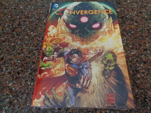 Convergence (Hardcover, Sealed) 2015 Brand New DC Comics