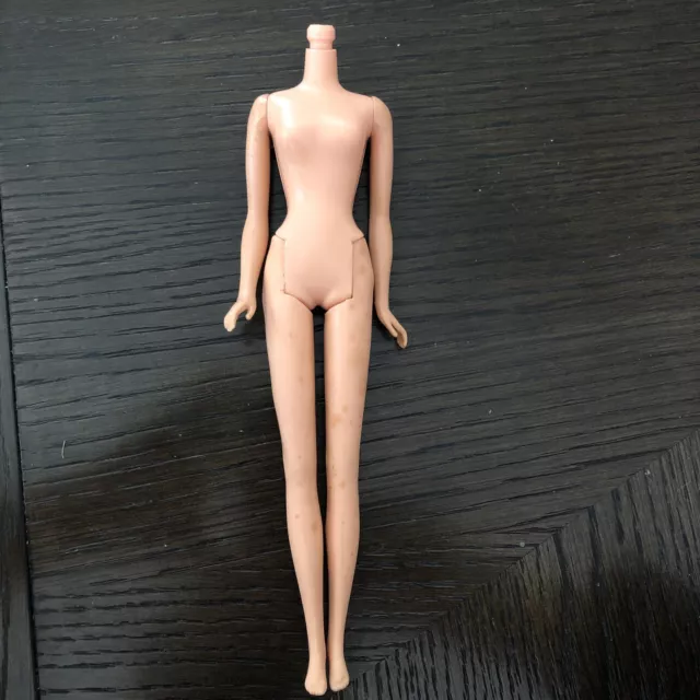 Vintage Barbie: FRANCIE GROWIN PRETTY HAIR BLOND DOLL body Only Bent Leg