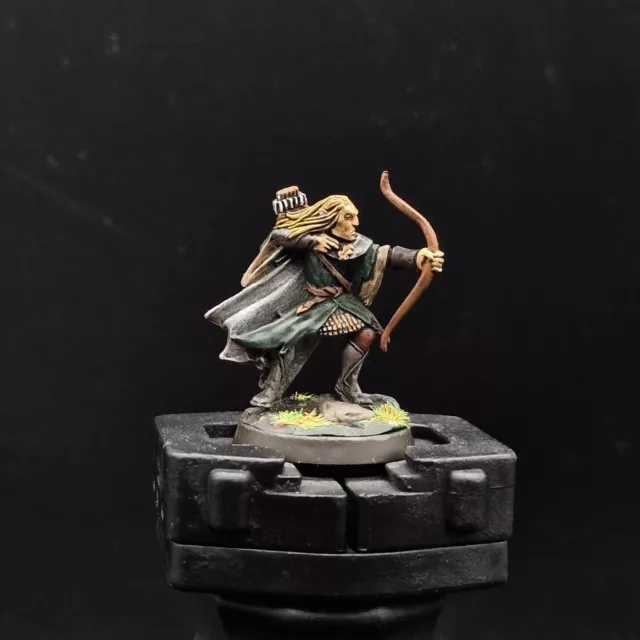 Pro Painted warhammer Lotr wood elf sentinel (metal) Games workshop