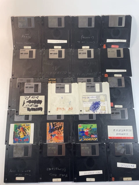 Lot De Disquettes Amstrad / Commodore – Logiciels Divers Pour PC Ancien