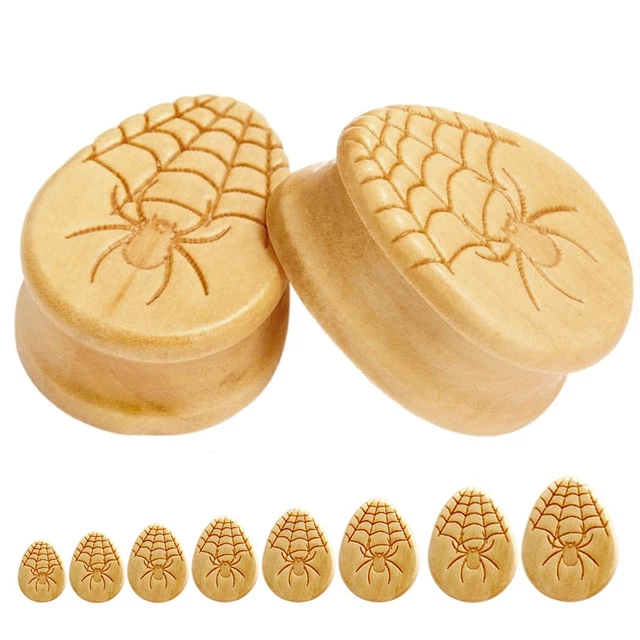Pair Carved Spider & Web Teardrop Wood Ear Plugs Organic Saddle Gauges Tunnels