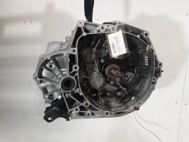 Boite de Vitesses RENAULT CLIO 4 IV 0.9 TCE | 5 Vitesses main image 0