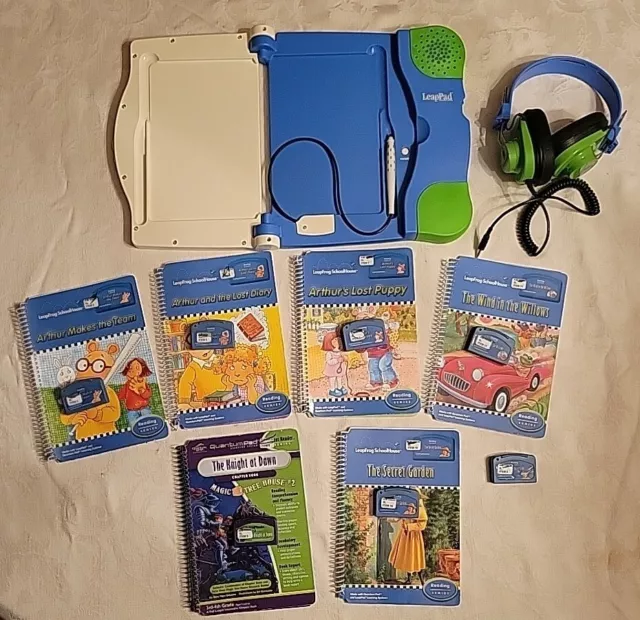 LeapPad LeapFrog Learning System Lot W/ 6 Book Sets Headphones