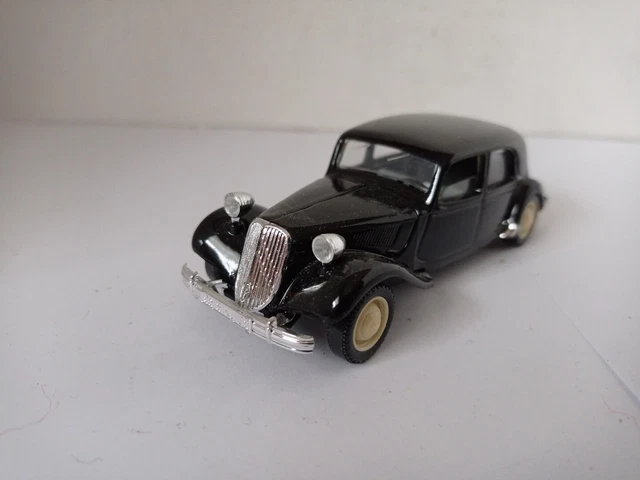 Jouet Ancien CITROËN TRACTION - Voiture Miniature De Collection (occasion)