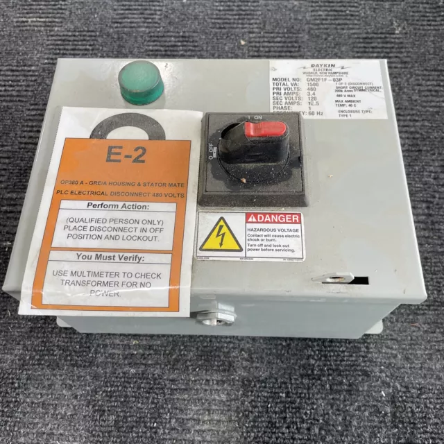 Daykin Electric Transformer Disconnect Model GM2F1F-03P w/ Fuses