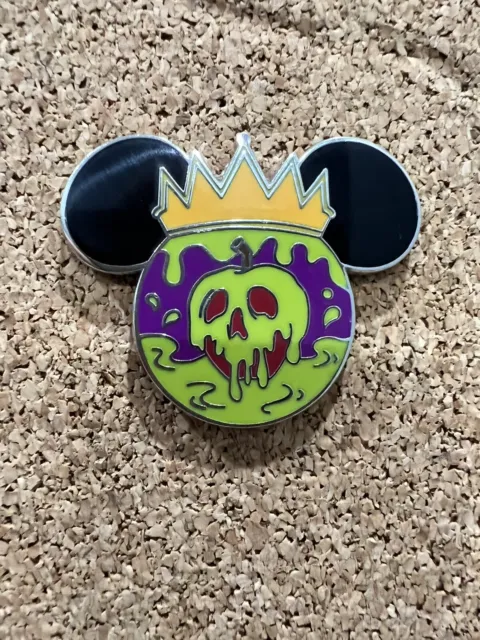 Disney Pin 2022 Villains Mystery Pack Mickey Icon Evil Queen Snow White