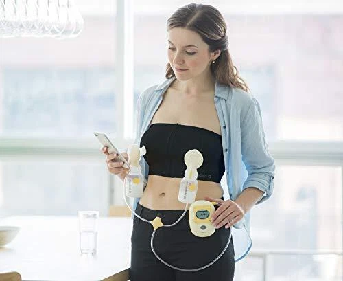 Medela Easy Expression Hands Free Pumping Bra, Black, Small, Comfortable &