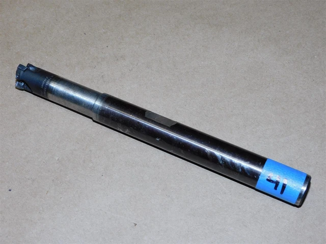 KENNAMETAL C779CVXPOXCA.73Z3R6.1 Indexable End Mill Shank 3/4" D 7 7/8" L LOT 41