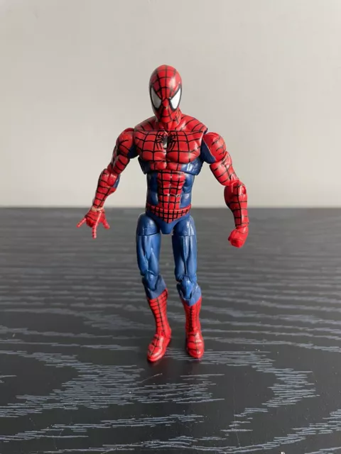 Spider-Man 3.75” Action Figure Marvel Universe / Legends / Infinite