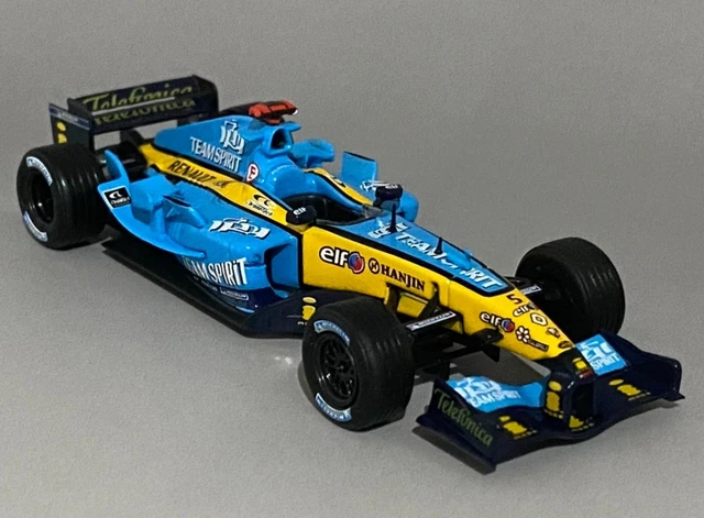 Minichamps 1/43 Mild Seven Renault R23 - Fernando Alonso Showcar 2004 (Signé)