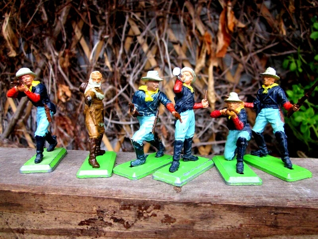 BRITAINS DEETAIL GENERAL Custer and 7th Cavalry Complete Set of