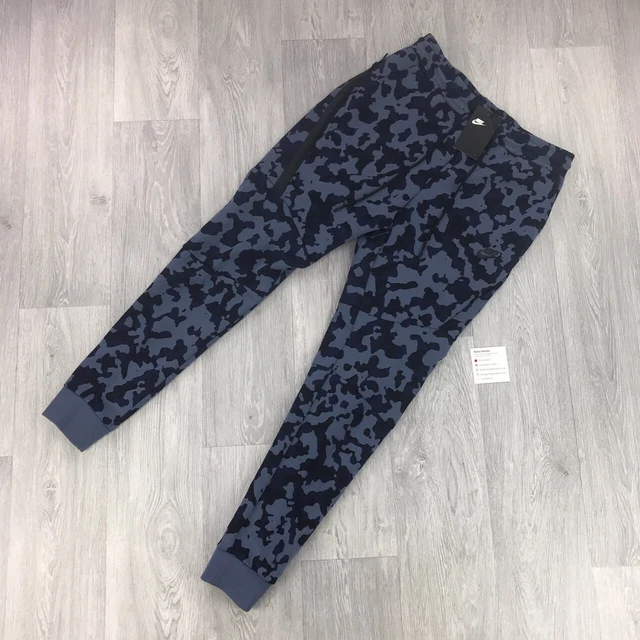 NIKE SPORTSWEAR TECH Fleece Printed Joggers Medium CJ5981 464