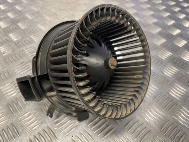 Peugeot 206 2002 Ventilatore Riscaldatore Ventilatore 64245 Benzina 55kW REM15321