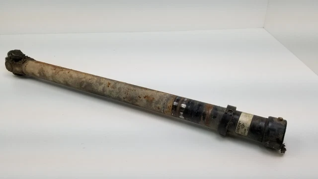 International 3800 Dana Spicer Lower Steering Column Shaft 1648424C91