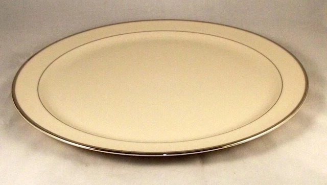 Lenox Porcelaine Montclair Chop Plaque Rond Plateau