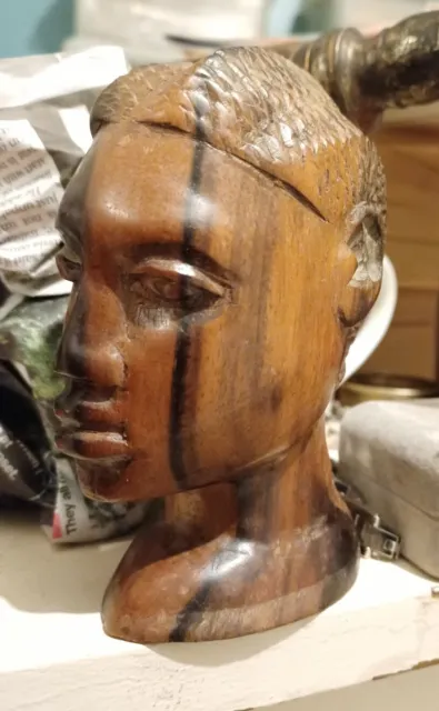 Vintage Carved Wooden Thinking Head. Tribal  Figurine Bust ~ 10.5cms High
