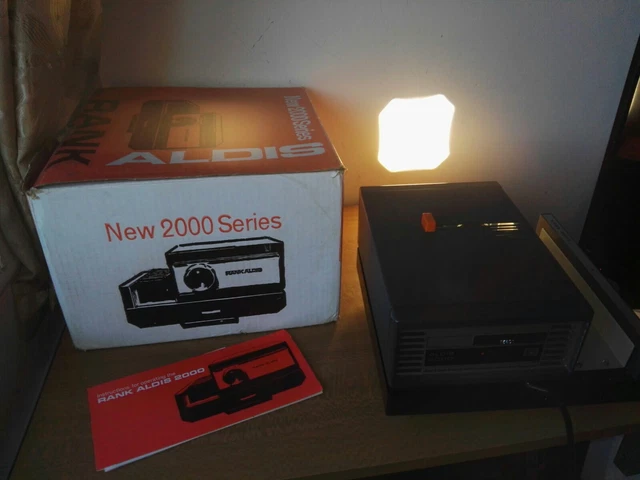 Proyector de extensión vintage Rank Aldis 2000 en caja original con manual en muy buen estado funcionando