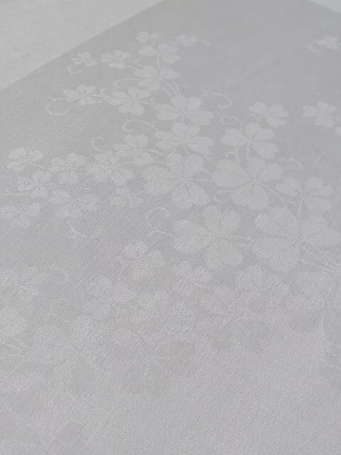 90 x52"  Irish Woven Linen Damask Vintage tablecloth Shamrock White