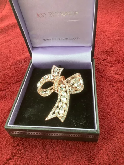 Jon Richard rose gold & zirconia bow brooch             (RW)