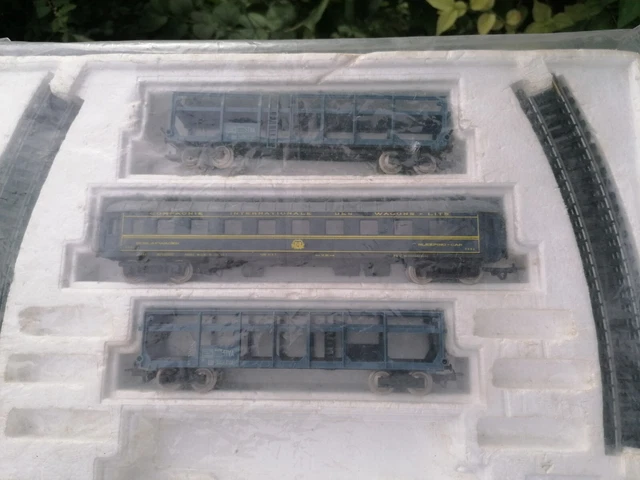 Lot-Art | JOUEF Train électrique Comprenant Notamment... - Lot 192 Audap And Associes 1675195200 330