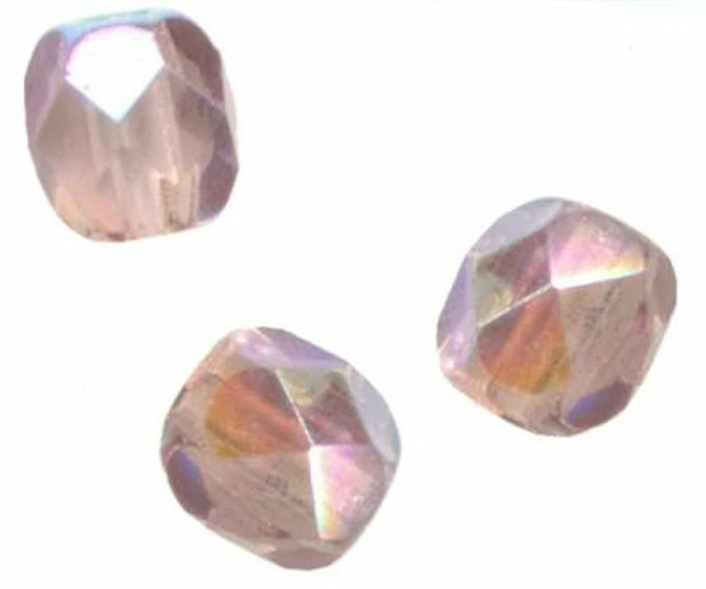 25 PERLES FACETTES DE BOHEME  6 mm LIGHT AMETHYST AB  ..