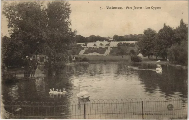 CPA Valence Parc Jouvet ,Les Cygnes FRANCE (1091368)