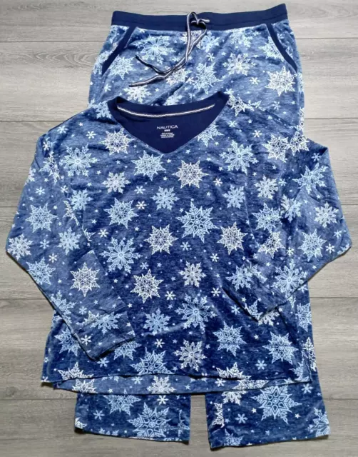 NAUTICA Pajamas Adult Medium 2 PIECE Blue Snowflake Winter Fleece Womens