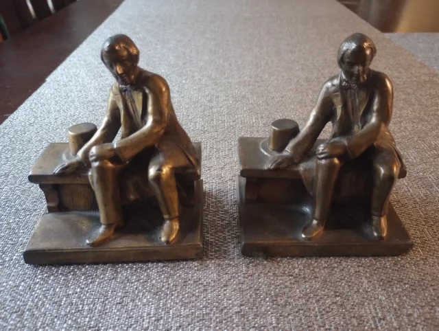 Vintage Bronze Tone Metal President Abraham Lincoln Bookends  Nice!