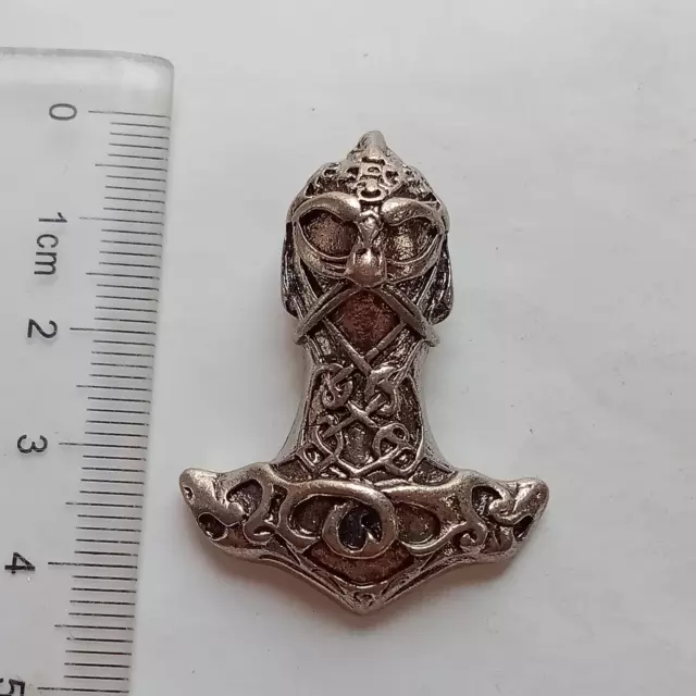 Antiguo colgante amuleto hacha de martillo Thors color plata vikingo siglo X dC