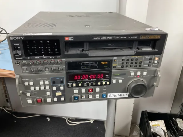 Sony DVW-500P  Digital Betacam Video Cassette Player Recorder