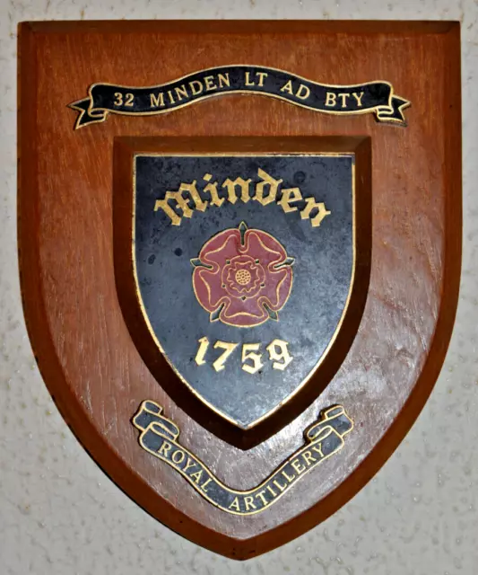 32 (Minden) Light Air Defence Battery Royal Artillery regimental plaque shield 2