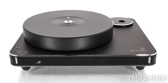 Clearaudio Ovation Turntable; Black (No Tonearm, No Cartridge) Clearaudio Ovation Turntable; Black (No Tonearm, No Cartridge)