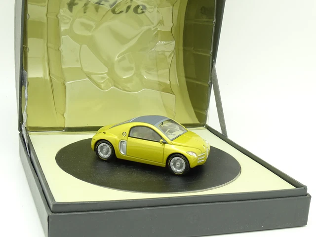 Coffret Norev 1/43 – Renault Concept Car Fiftie – Salon Genève 1996