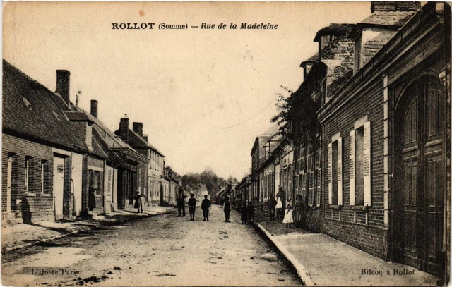 CPA AK ROLLOT - Rue de la Madeleine (515597)