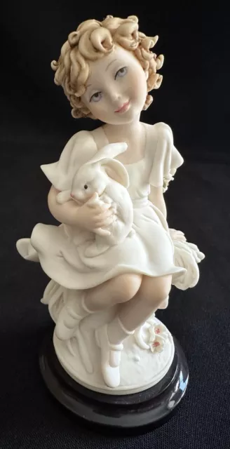 Giuseppe Armani My Friend 2002 Girl Bunny The Society 1542F Figurine Retired