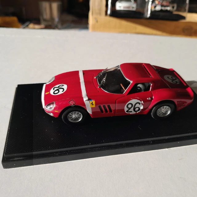 FERRARI 250 GTO le mans 1964 jouef 1/18 (no BBR tecnomodel looksmart