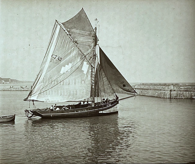 Plaque De Verre Stéréoscopique Vintage Barques Et Voiliers Circa 1910 - Format 8,5x17 Cm