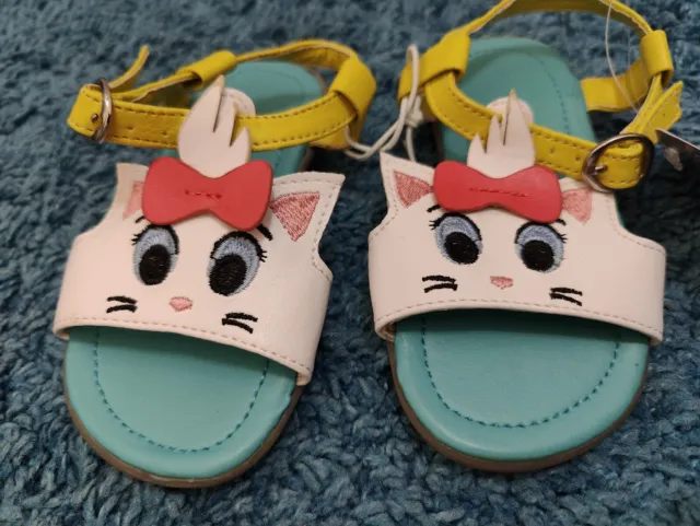 Scarpe sandali Marie Disney Store taglia 5 *nuovi con etichette*