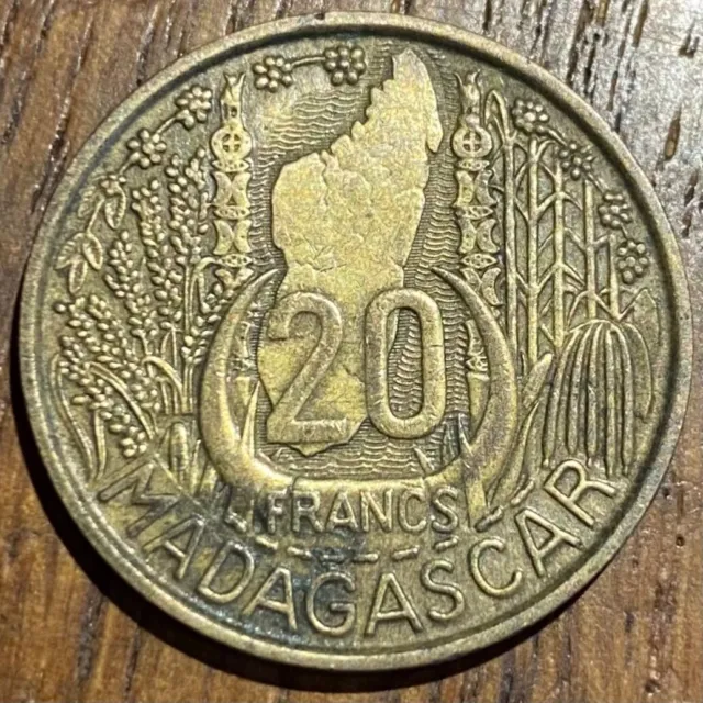 Piece De 20 Francs  1953 Madagascar (1006)