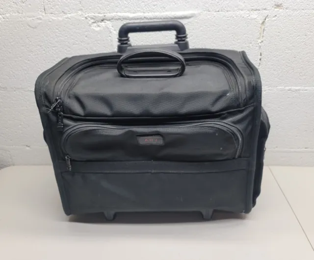 Tumi Made in USA Black 18” Wheeled Carry On Pilot Briefcase Bag Luggage 2275D3