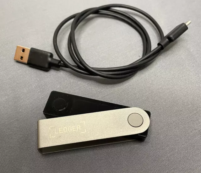 Ledger Nano X Crypto Hardware Wallet - Onyx Black