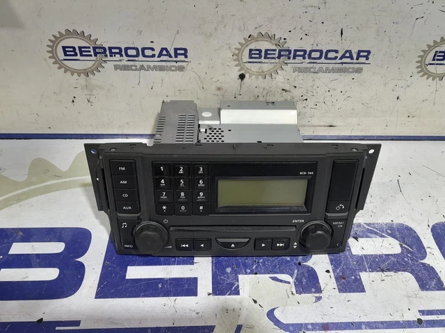 VUX500500 autoradio pour LAND ROVER RANGE SPORT 3.6 D 4X4 2005 105104