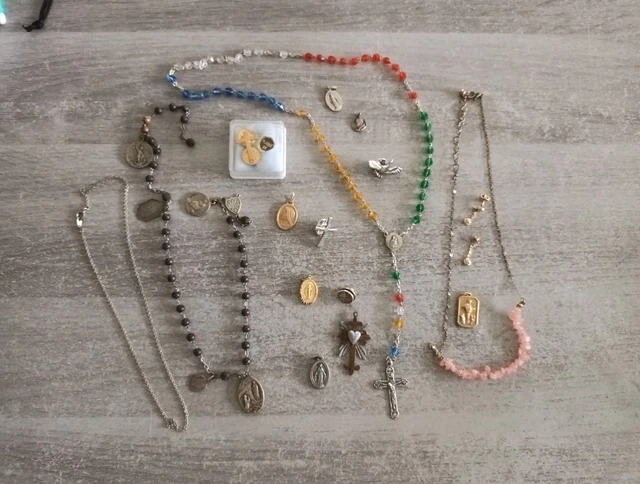 Lot De Bijoux Vintage - Broches, Collier, Chatelaine, Montre... Très Joli Ensemble !