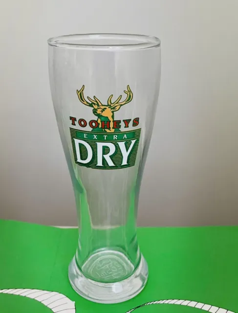 Rare Collectable Tooheys Extra Dry 285Ml Beer Glass