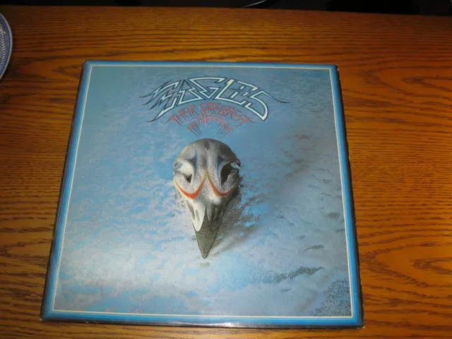 vinyl - Eagles - There Greatest Hits - ultrasonically cleaned - new outer sleeve