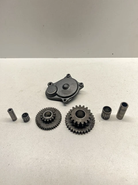 01-05 YAMAHA RAPTOR 660 OEM Starter Cover Gears Idler Gear Bearing Piston Shaft 01-05 YAMAHA RAPTOR 660 OEM Starter Cover Gears Idler Gear Bearing Piston Shaft