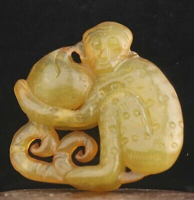 Chinese old natural jade hand-carved statue monkey pendant