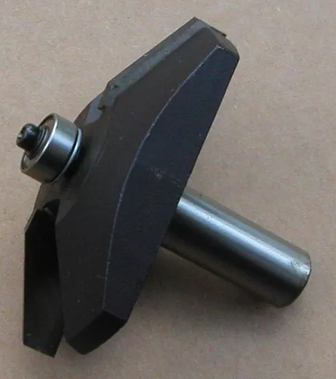 CARBIDE TIP RAISED PANEL CARBIDE TIP ROUTER BIT, 2-3/4 dia, USA VERMONT AMERICA